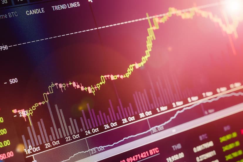 CryptoQuant 数据显示，比特币长期持有者在历史高位抛售 | Yellow.com