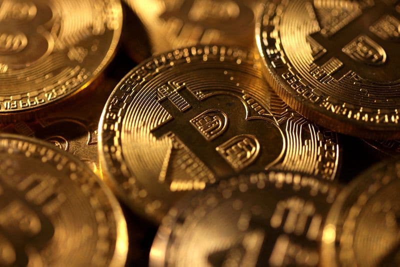 Bitcoin hoarder company Strategy remains in Nasdaq 100