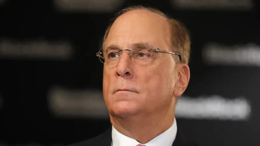Blackrock Boss Larry Fink Sounds Recession Alarm Over AI Data Center Shutdowns