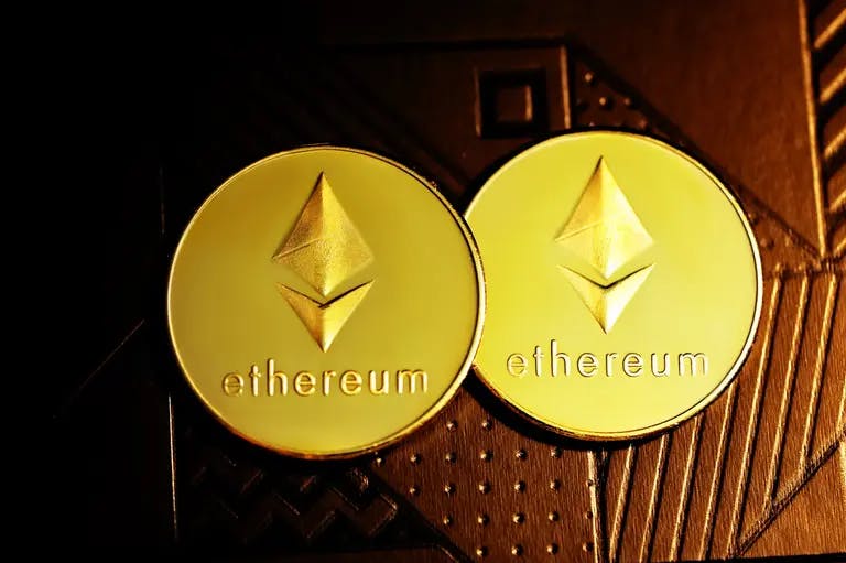 Ethereum Reigns Supreme: Dominates Crypto Fee Generation Amidst Layer-1 and DeFi Protocol Activity