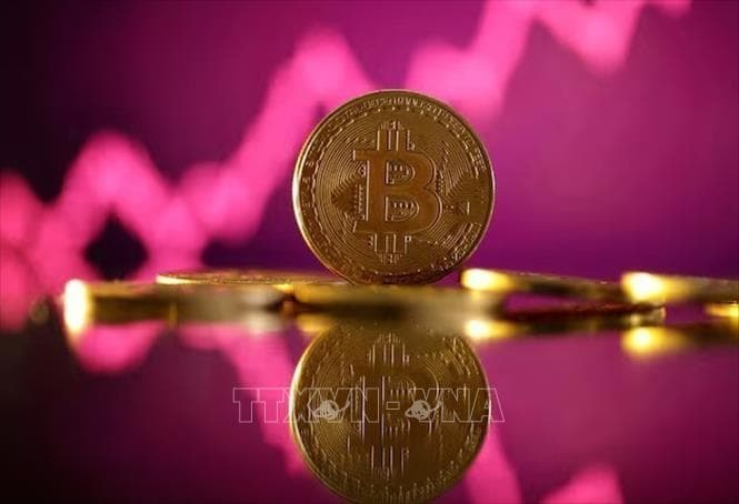Bitcoin breaks through the $80,000 mark.