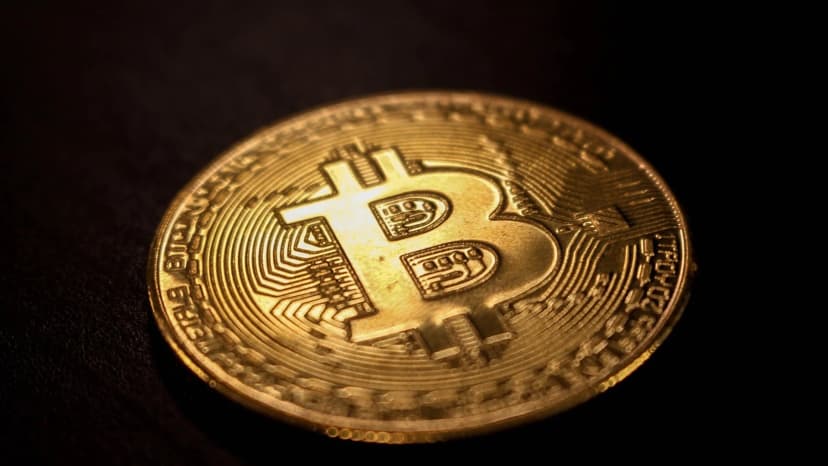Bitcoin Price Prediction: Hawkish Fed, and Oil Price Pressure BTC