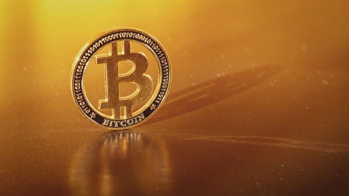 비트코인, 급락 후에도 반등 실패…트럼프發 연준 인선 변수에 약세 지속