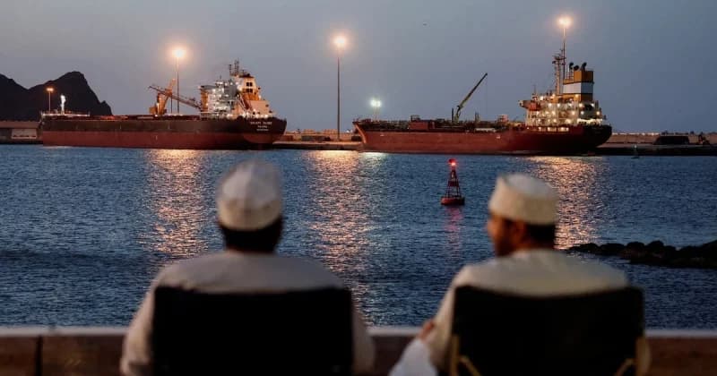 Iran accuses US of violating ceasefire in Hormozgan as Strait of Hormuz tensions escalate