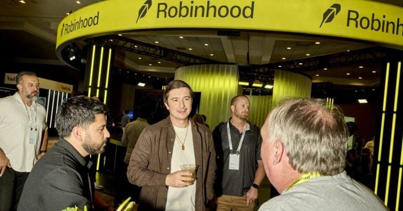 Robinhood Chain monthly active users surpass 2 million, up 50% in a week