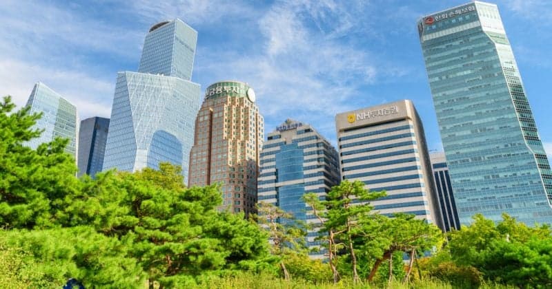 South Korea stablecoin outflows hit $10.4B, rivaling the country's overseas stock investments