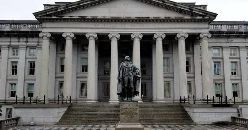 US 30-year bond auction clears at 5.216%, a level not seen in over 15 years