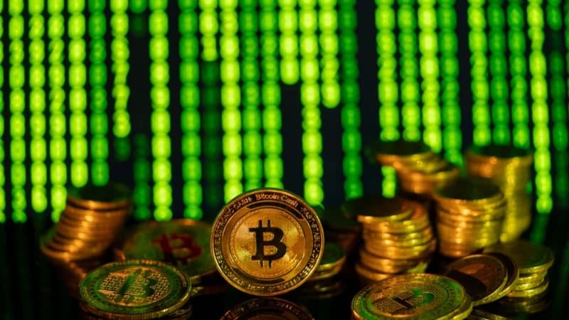 Bitcoin, Ethereum options worth $3B expire as ETH traders shift defensively toward puts