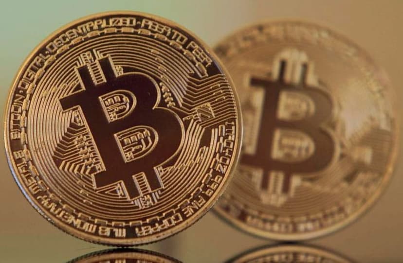 Bitcoin en zona crítica de pivote: ¿subida o caída?